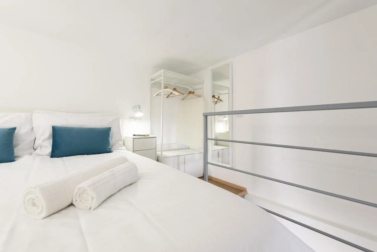 Napoli In Bed Apartment  Naples